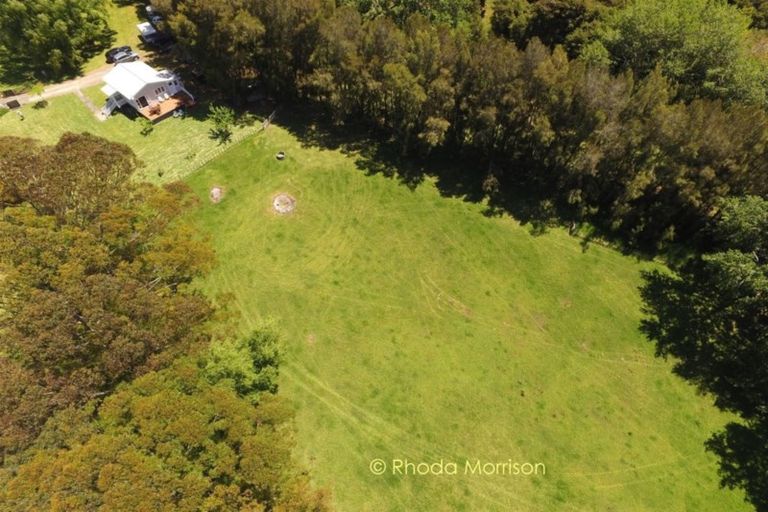 Photo of property in 506 Pahi Road, Pahi, Paparoa, 0571