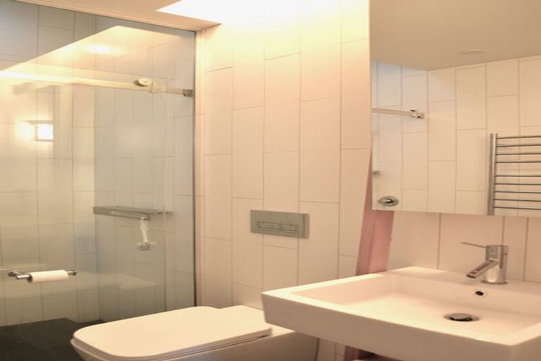 Photo of property in 67 Sar Street, Wadestown, Wellington, 6012