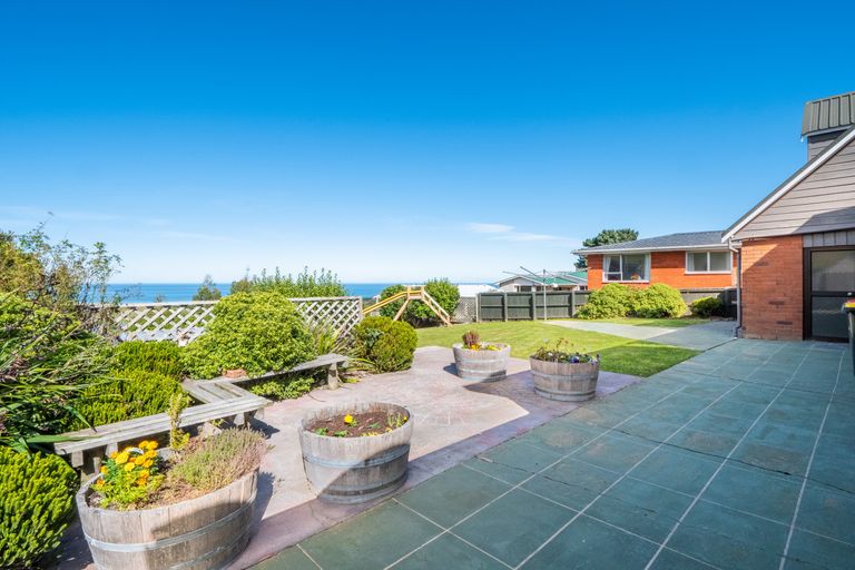 Photo of property in 326 Highcliff Road, Highcliff, Dunedin, 9013