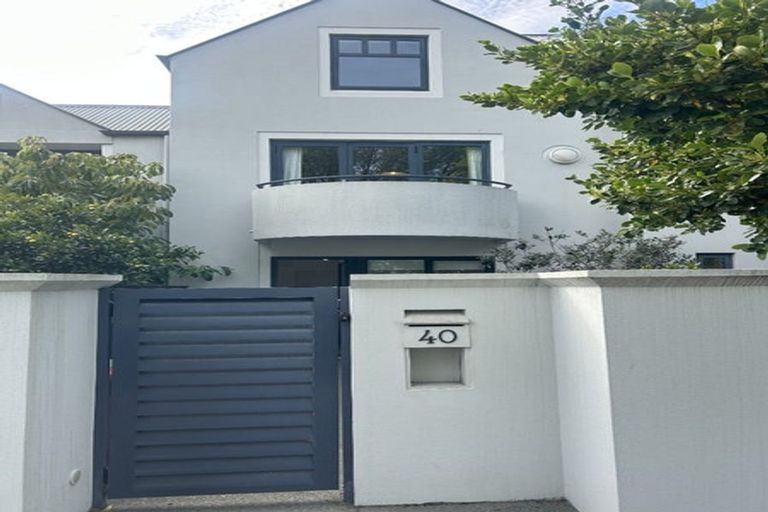 Photo of property in 40 Latimer Square, Christchurch Central, Christchurch, 8011