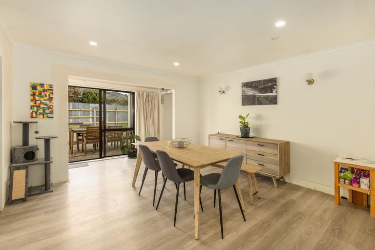 Photo of property in 12 Mahana Road, Paraparaumu Beach, Paraparaumu, 5032