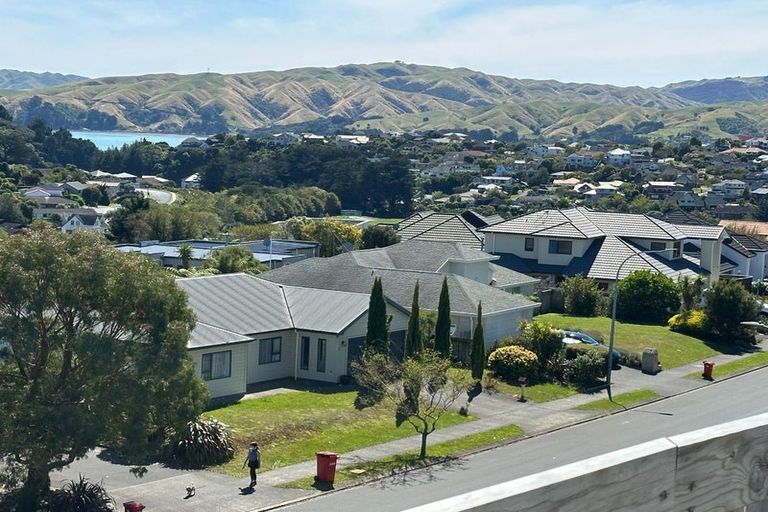 Photo of property in 10b Polestar Lane, Whitby, Porirua, 5024