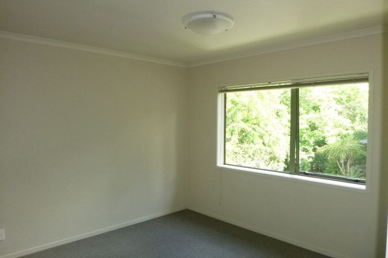 Photo of property in 20f Roseberry Avenue, Birkenhead, Auckland, 0626