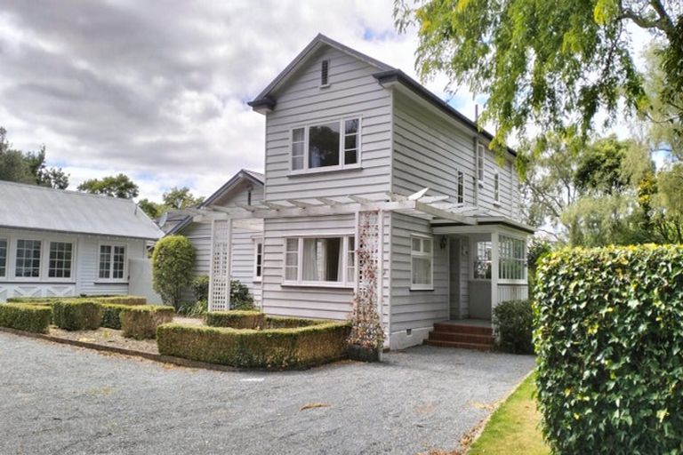 Photo of property in 3 Golf Road, Heretaunga, Upper Hutt, 5018