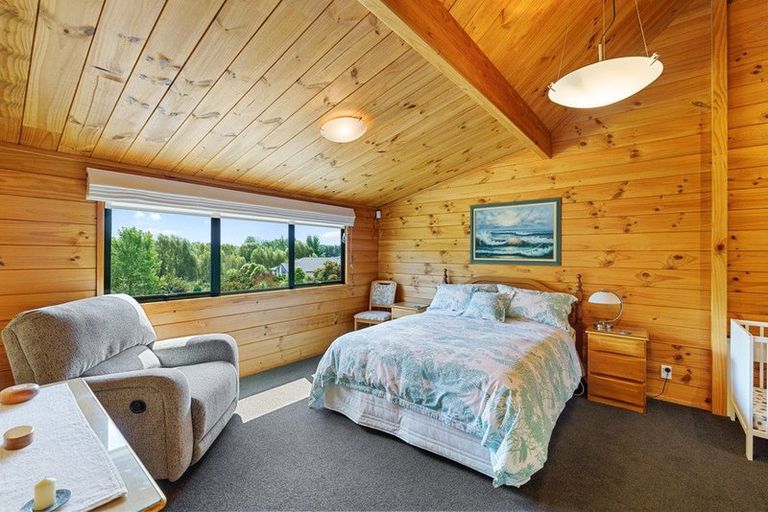 Photo of property in 25 Kensington Drive, Peka Peka, Waikanae, 5391