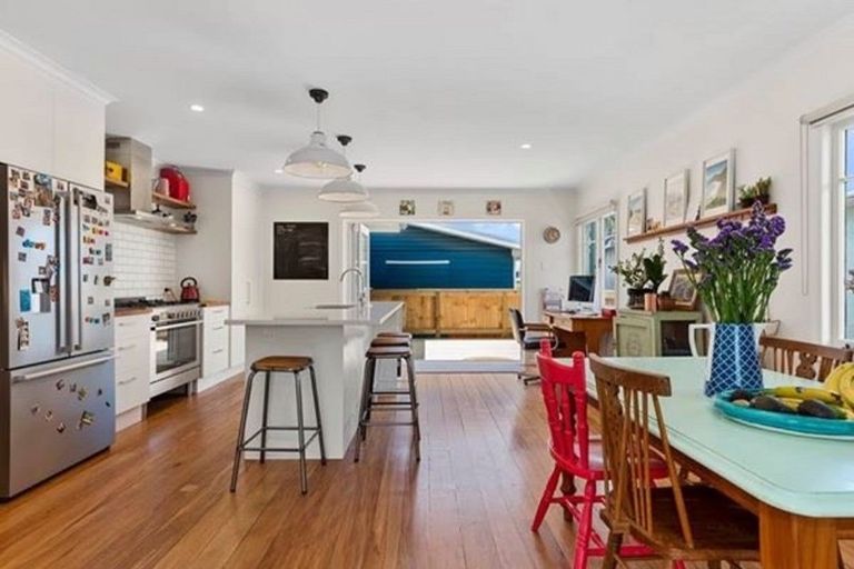 Photo of property in 25a Riverton Road, Mount Maunganui, 3116