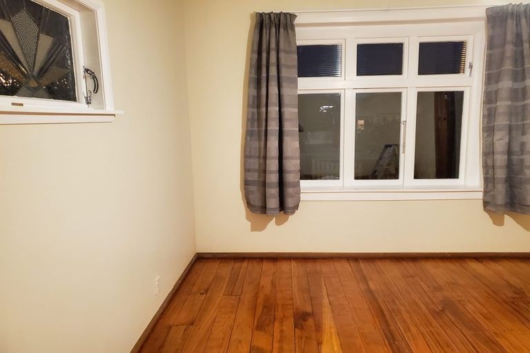 Photo of property in 21 Adelaide Street, Petone, Lower Hutt, 5012