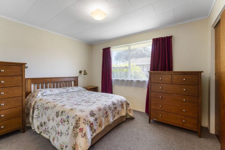 Photo of property in 31 Raukawa Street, Otaki, 5512