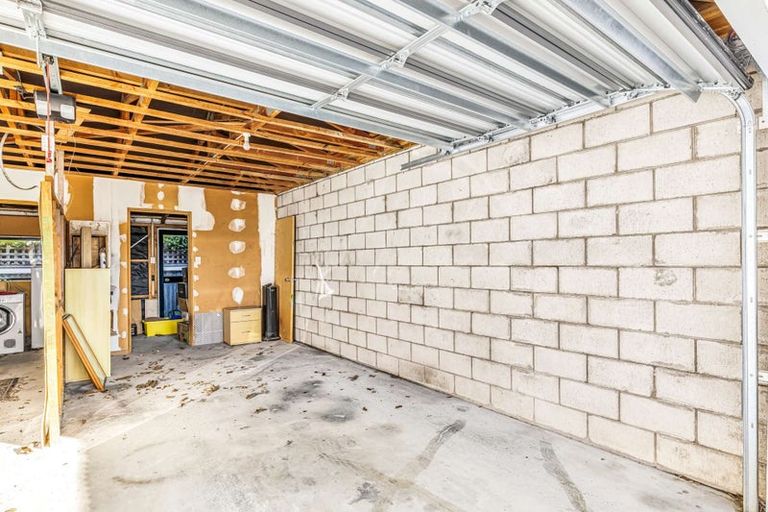 Photo of property in 105 Charles Street, Blenheim, 7201