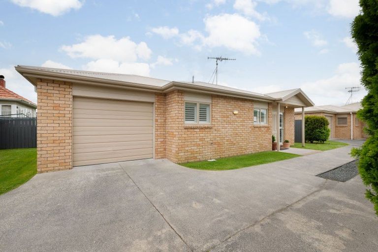 Photo of property in 80a Williams Street, Cambridge, 3434