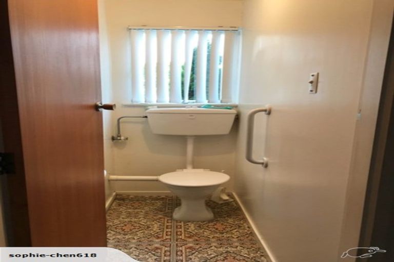 Photo of property in 51 Sunbrae Drive, Silverstream, Upper Hutt, 5019