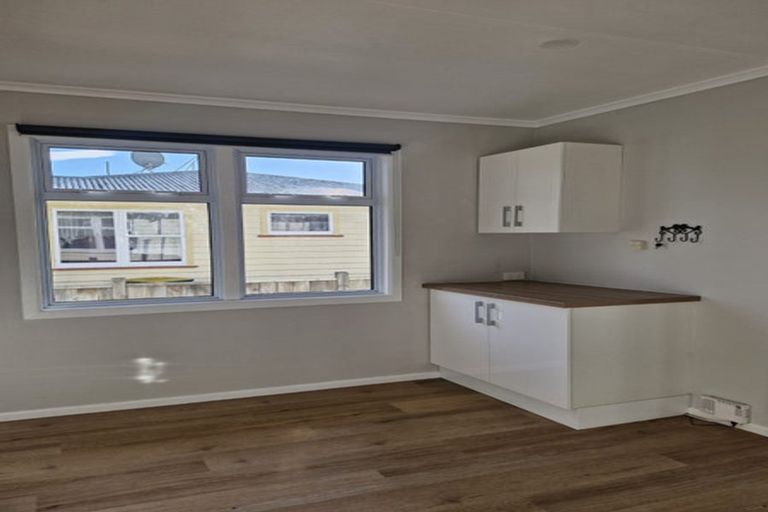 Photo of property in 3 Kings Drive, Levin, 5510