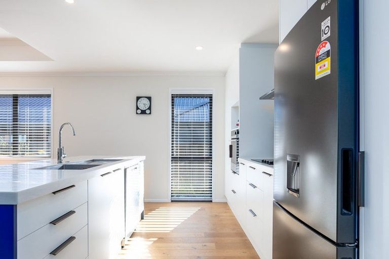 Photo of property in 13 Till Street, Jacks Point, 9371