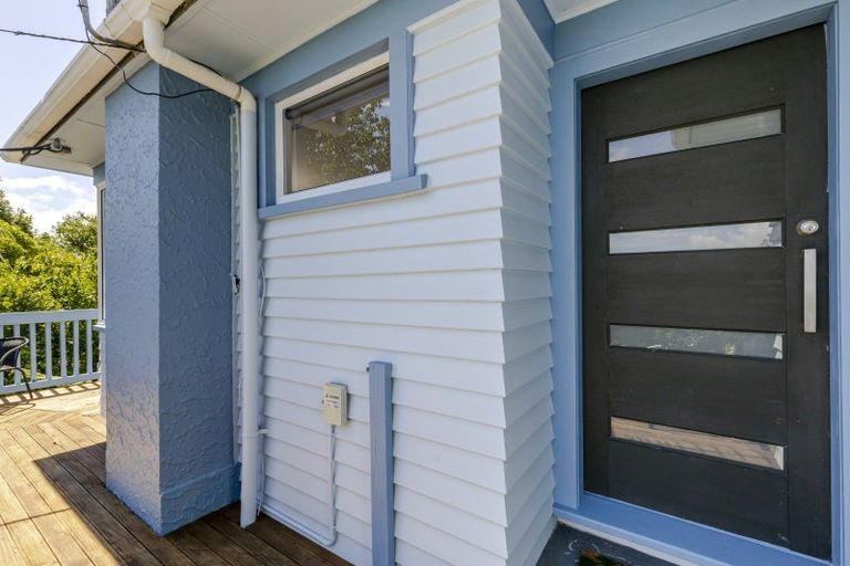 Photo of property in 281 Tukapa Street, Hurdon, New Plymouth, 4310