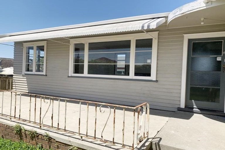 Photo of property in 164-166d Mount Wellington Highway, Mount Wellington, Auckland, 1060