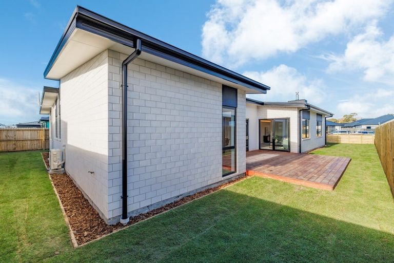 Photo of property in 103 Aviemore Drive, Marshland, Christchurch, 8083