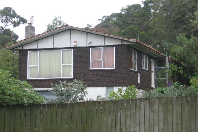 Photo of property in 104 Captain Scott Road, Glen Eden, Auckland, 0602