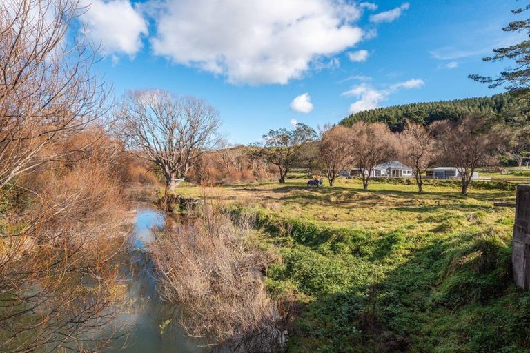 Photo of property in 10 Station Road, Mauriceville, Masterton, 5882