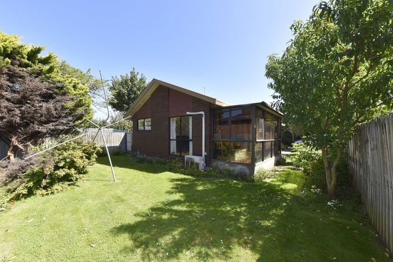 Photo of property in 2/16b Ward Street, Addington, Christchurch, 8024