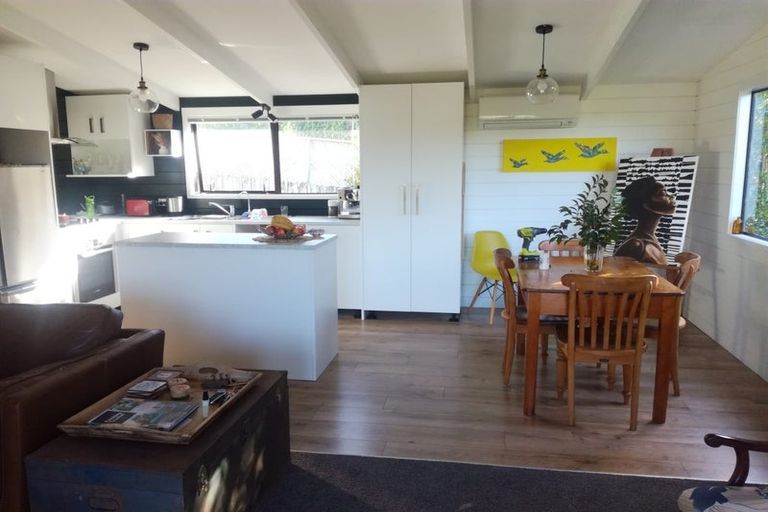 Photo of property in 2/32 Kenneth Hopper Place, Manly, Whangaparaoa, 0930