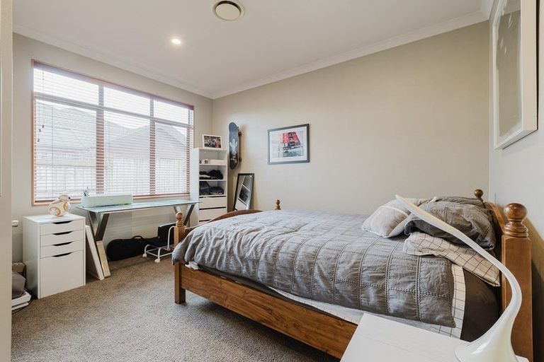 Photo of property in 15 Bouvardia Avenue, Milson, Palmerston North, 4414