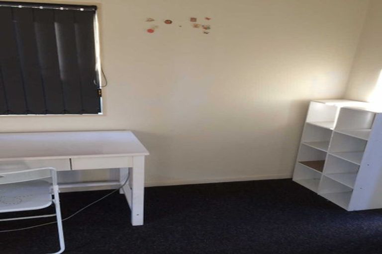 Photo of property in 21 Hua Street, Bell Block, New Plymouth, 4312