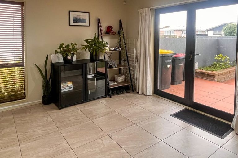 Photo of property in 7/44 London Street, Richmond, Christchurch, 8013