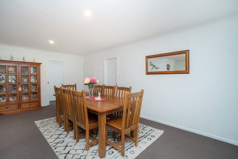 Photo of property in 4 Astrid Court, Awapuni, Palmerston North, 4412