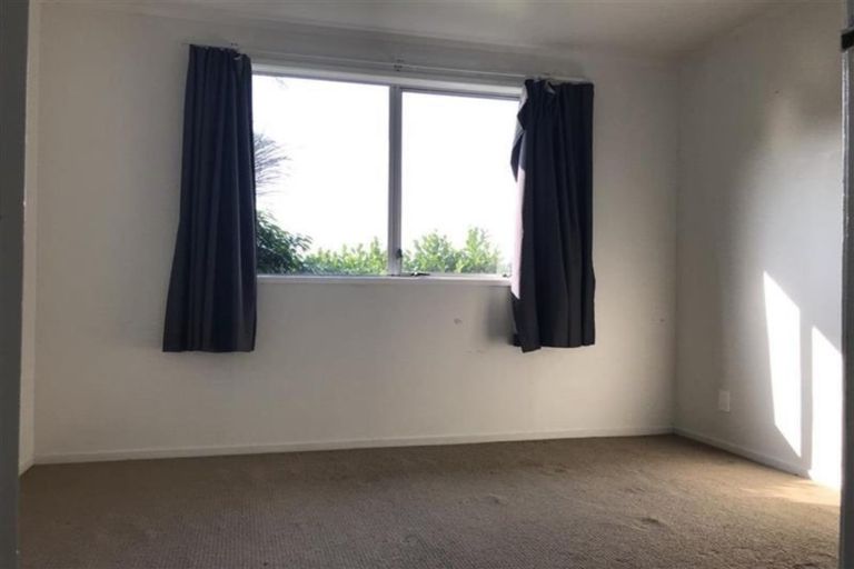 Photo of property in 1/7 Branston Avenue, Browns Bay, Auckland, 0630