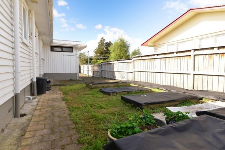 Photo of property in 8 Nevada Road, Silverdale, Hamilton, 3216