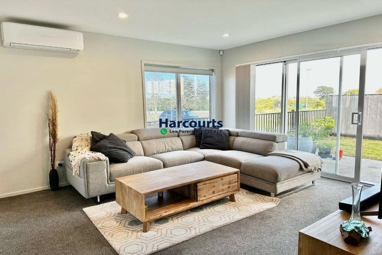 Photo of property in 8 Recovery Road, Papakura, 2110