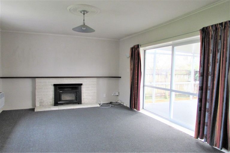 Photo of property in 65 Clouston Park Road, Clouston Park, Upper Hutt, 5018