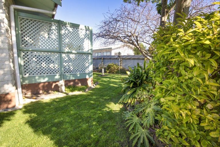 Photo of property in 5 Ted Harpur Place, Onekawa, Napier, 4110