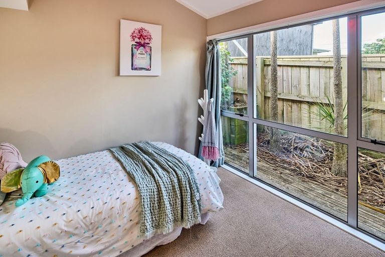 Photo of property in 83 Wellington Road, Paekakariki, 5034