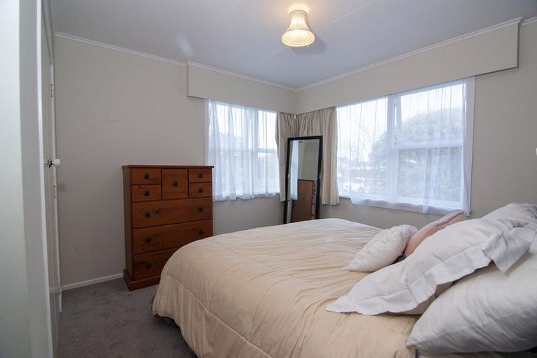 Photo of property in 88 Morrow Avenue, St Andrews, Hamilton, 3200