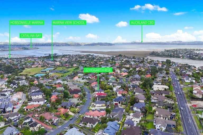 Photo of property in 22 Hogarth Rise, West Harbour, Auckland, 0618