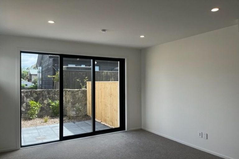 Photo of property in 12/10 Pascoe Avenue, Paremata, Porirua, 5026