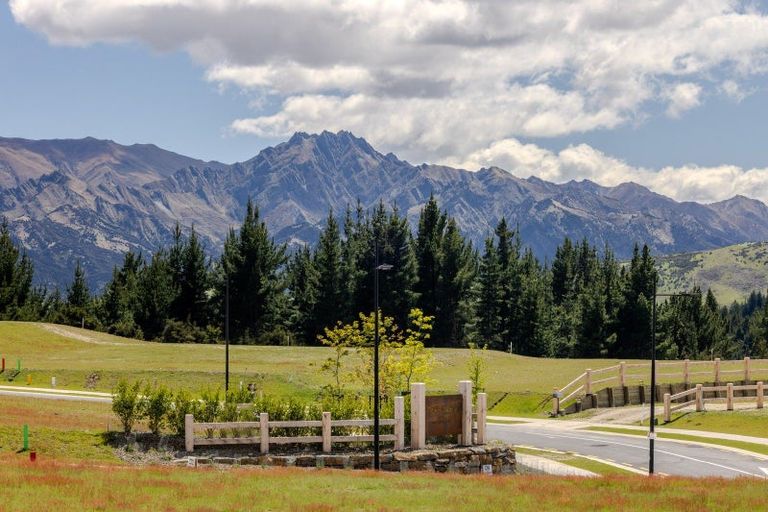 Photo of property in Northlake, 53 Riverslea Road, Wanaka, 9305