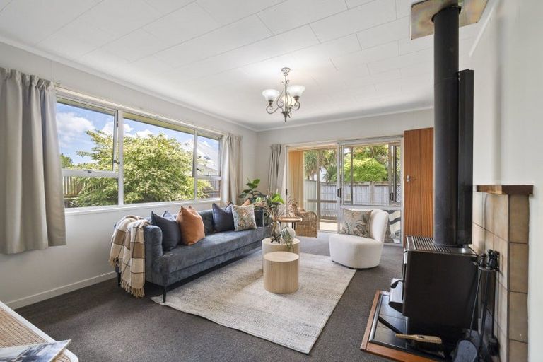 Photo of property in 2a Kennedy Avenue, Feilding, 4702