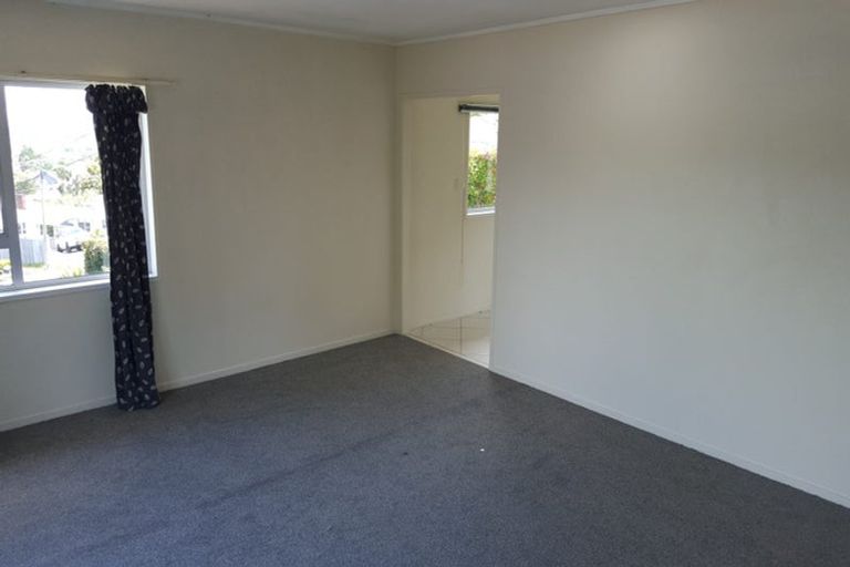 Photo of property in 1/16 Morton Avenue, Forrest Hill, Auckland, 0620