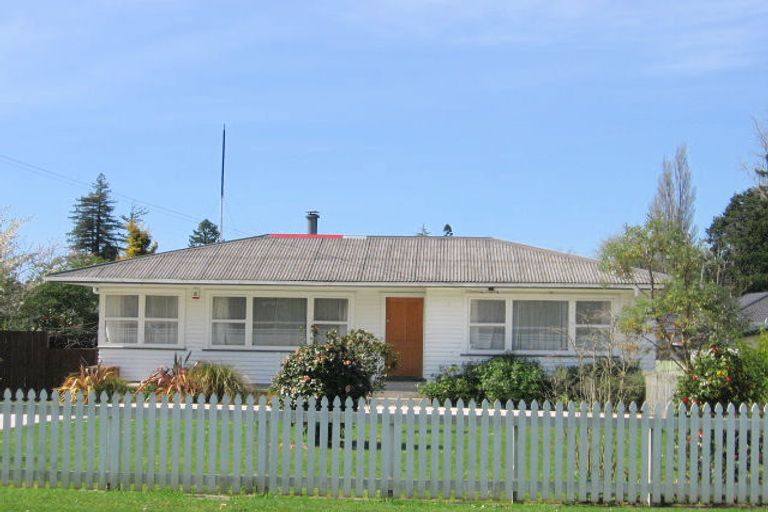 Photo of property in 10 Werrina Crescent, Mangakakahi, Rotorua, 3015