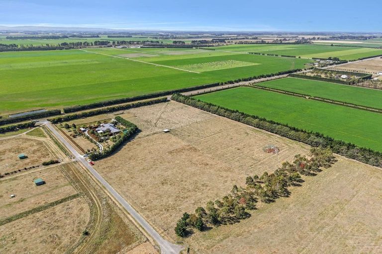 Photo of property in 1893 South Eyre Road, Eyrewell, Rangiora, 7476