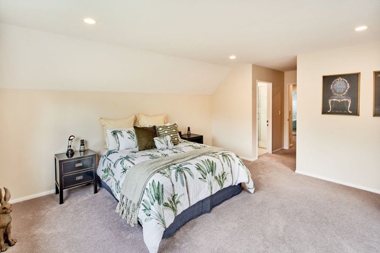 Photo of property in 7 Massey Avenue, Woburn, Lower Hutt, 5010