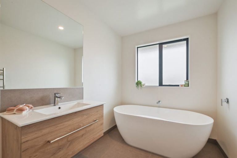 Photo of property in 64 Macphail Avenue, Rangiora, 7400