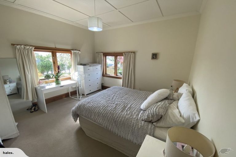 Photo of property in 75 Tuhikaramea Road, Dinsdale, Hamilton, 3204