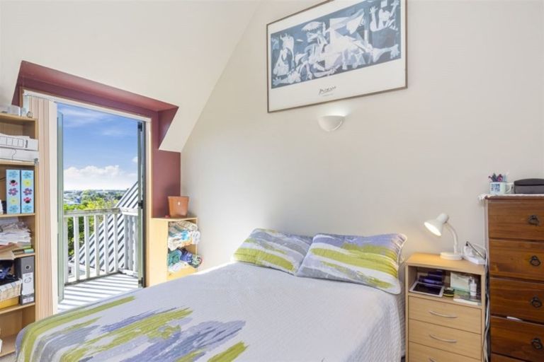 Photo of property in 8b Lemon Grove Avenue, Otumoetai, Tauranga, 3110