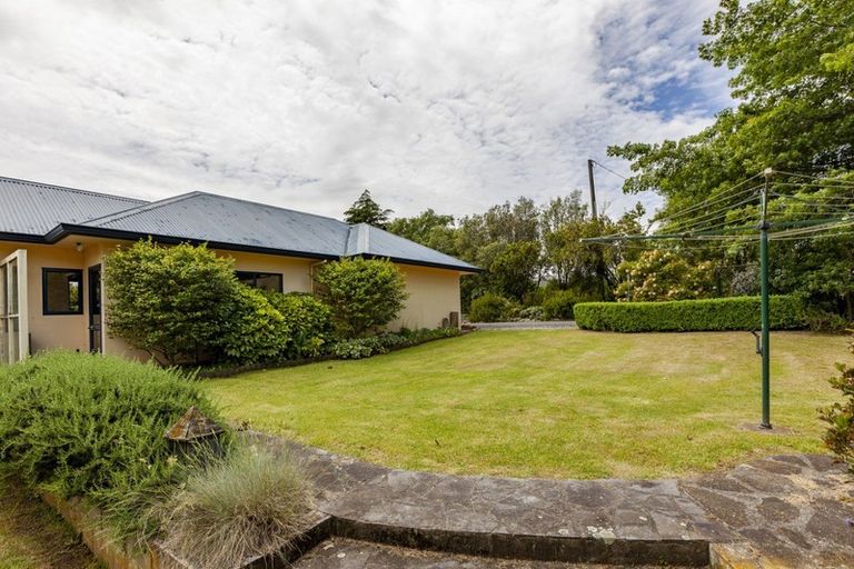 Photo of property in 294 Porangahau Road, Waipukurau, 4282