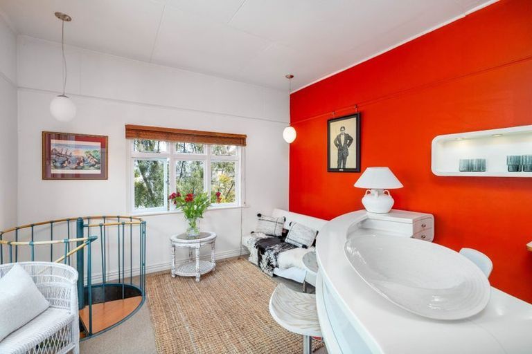 Photo of property in 55 Canterbury Street, Lyttelton, 8082