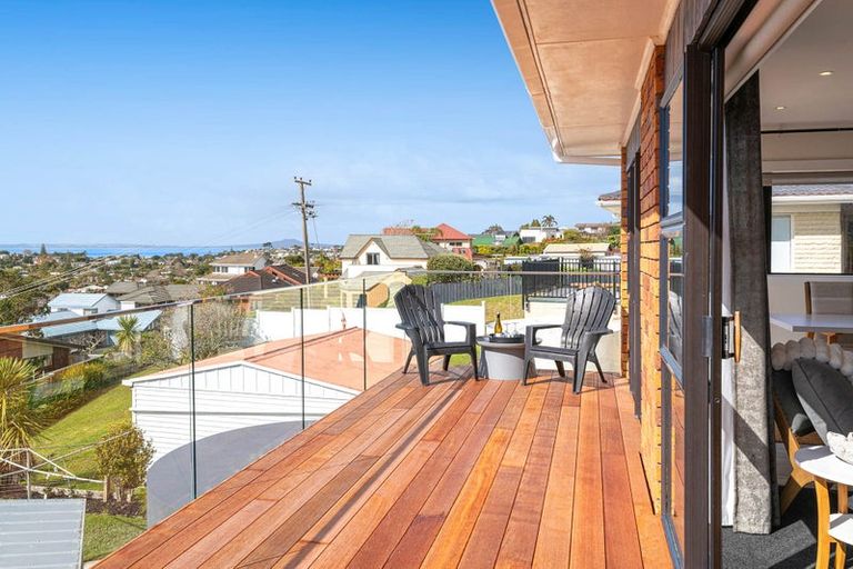 Photo of property in 93 Stanmore Bay Road, Stanmore Bay, Whangaparaoa, 0932