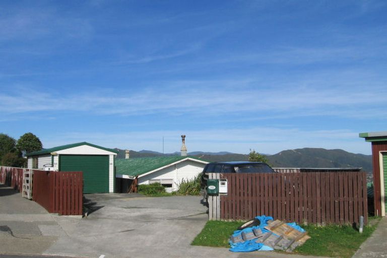 Photo of property in 2/3 Terrys Place, Kelson, Lower Hutt, 5010